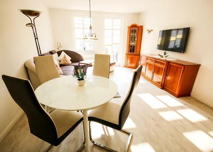 Min Herzing * רוסטוק